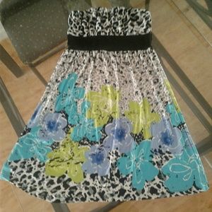 4/$13 Leopard floral dress